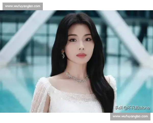 刘涛余宇涵隔空送扇形蛋糕，为颜安庆生太暖心